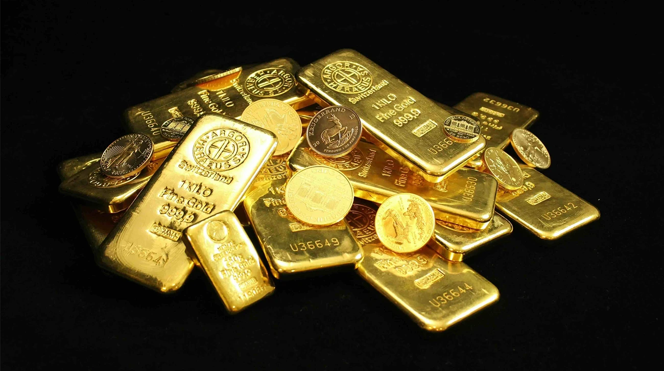 Gold Breaks Records — Why Everyone Wants a Piece Right Now